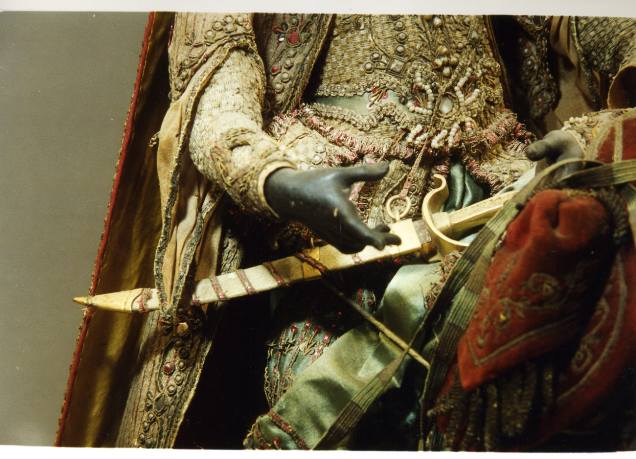 sciabola (scultura miniaturistica) - bottega napoletana (secc. XVIII/ XIX)