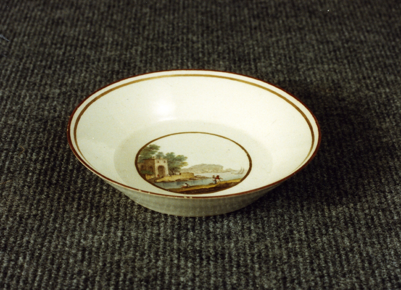 paesaggio (piattino) - Real Fabbrica di Napoli (secc. XVIII/ XIX)