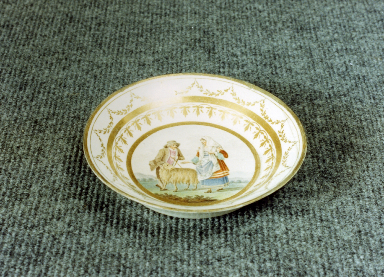 giovani amanti (piattino) - Real Fabbrica di Napoli (sec. XIX)