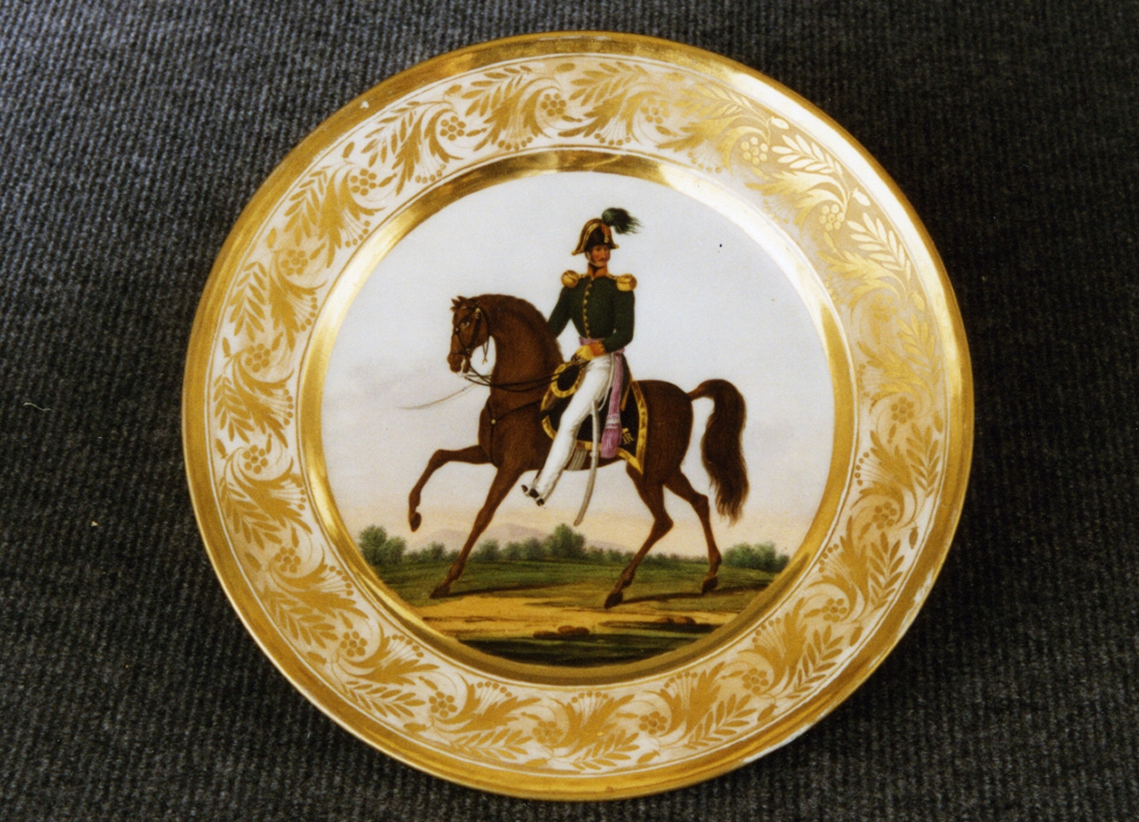 giovane a cavallo (piatto) di Giovine Raffaele (sec. XIX)