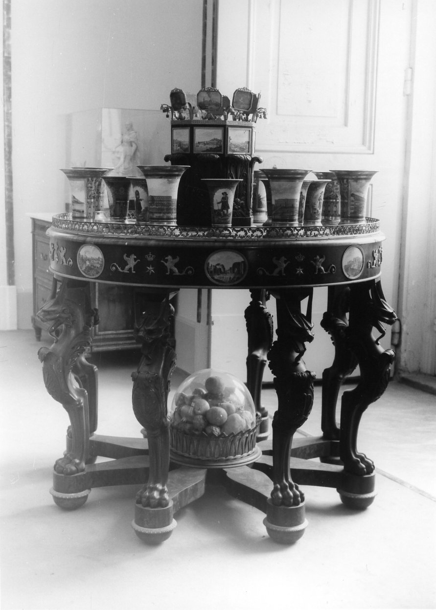 veduta degli scavi di Pompei/ veduta di Napoli/ veduta di palazzo Reale (giardiniera) - bottega napoletana (prima metà sec. XIX)