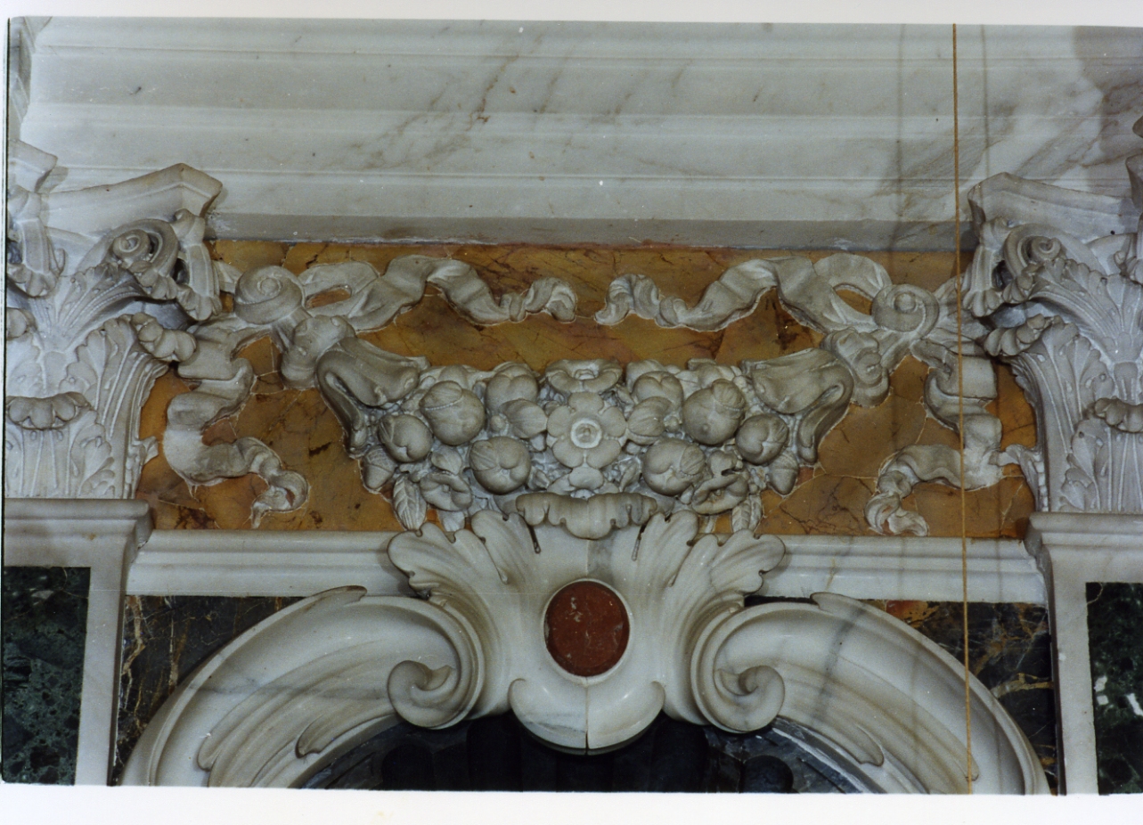 ghirlanda (decorazione plastica, serie) - bottega napoletana (sec. XVIII)