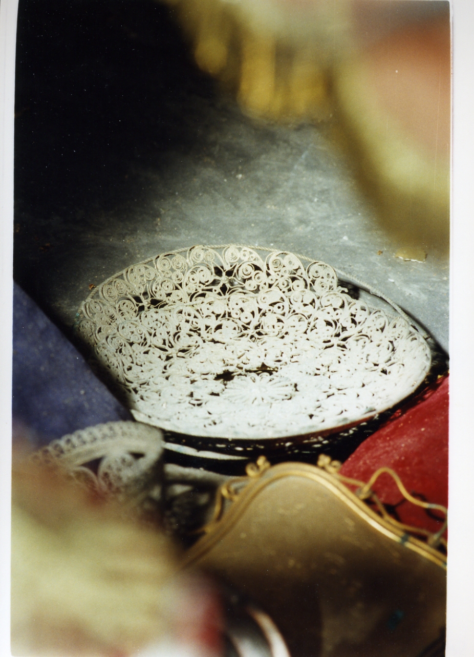 vassoio (scultura miniaturistica, serie) - bottega napoletana (sec. XIX)