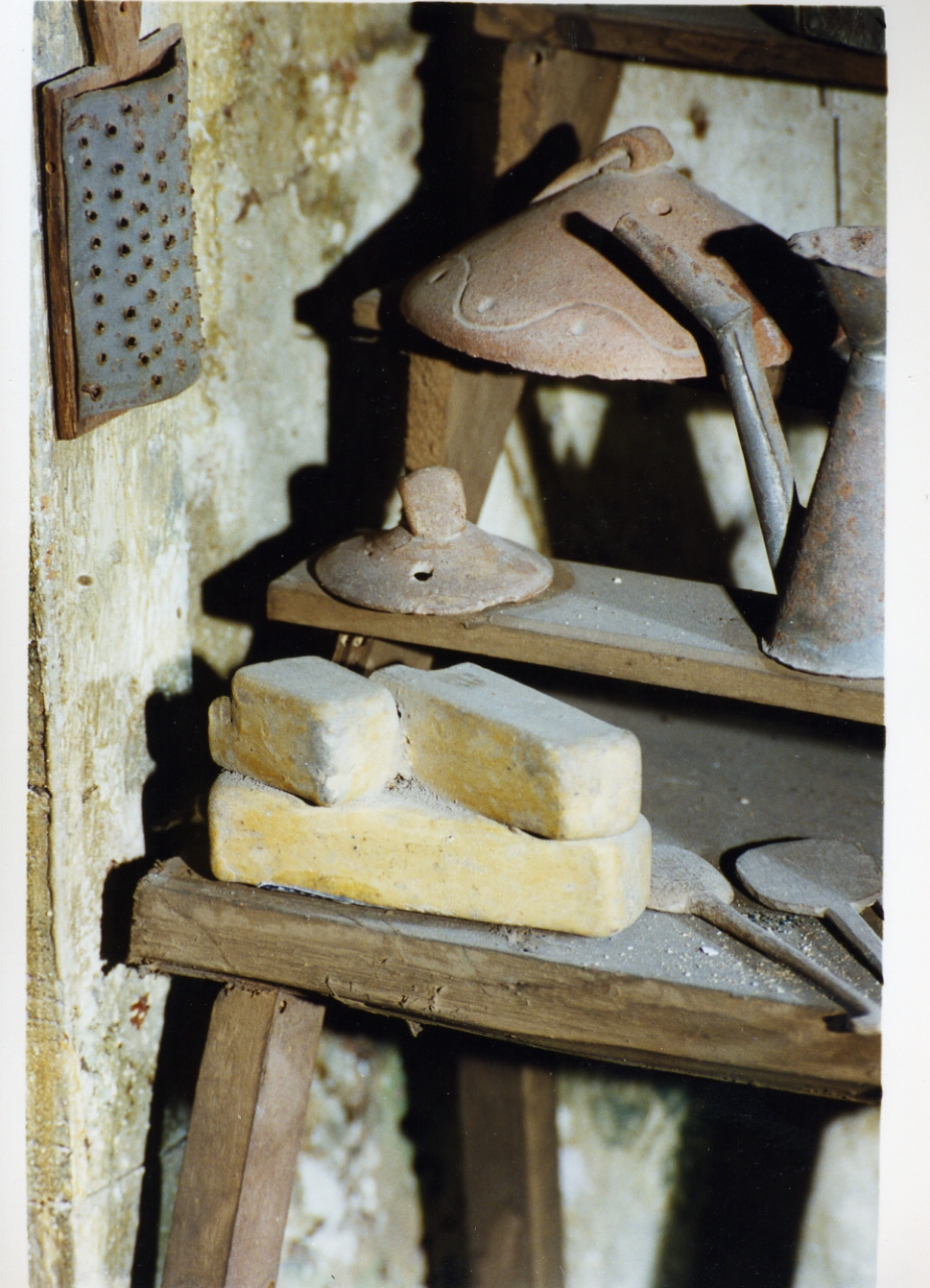 coperchio (scultura miniaturistica) - bottega napoletana (secc. XVIII/ XIX)