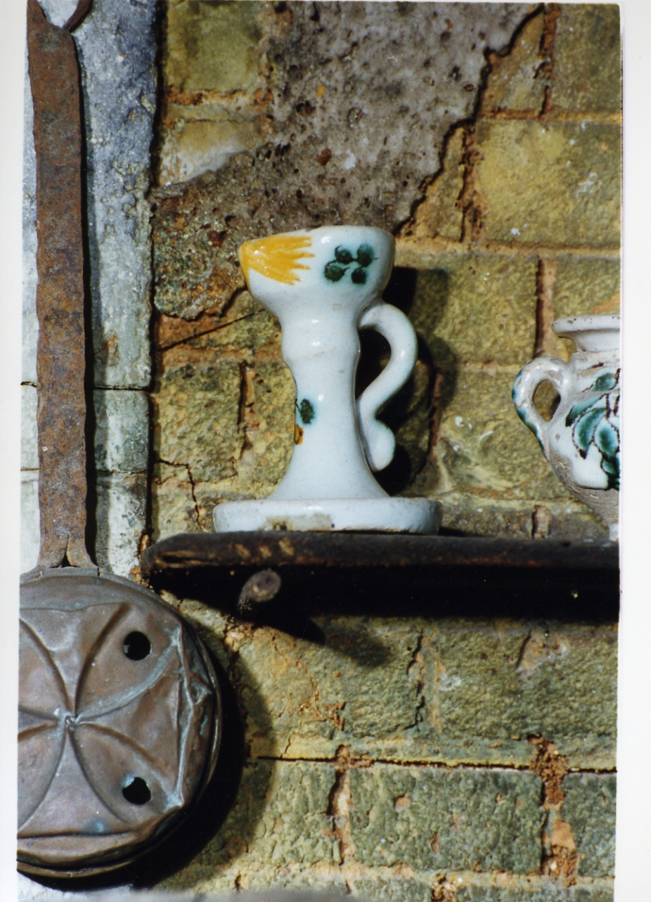 lucerna monoansata (scultura miniaturistica) - bottega napoletana (sec. XIX)