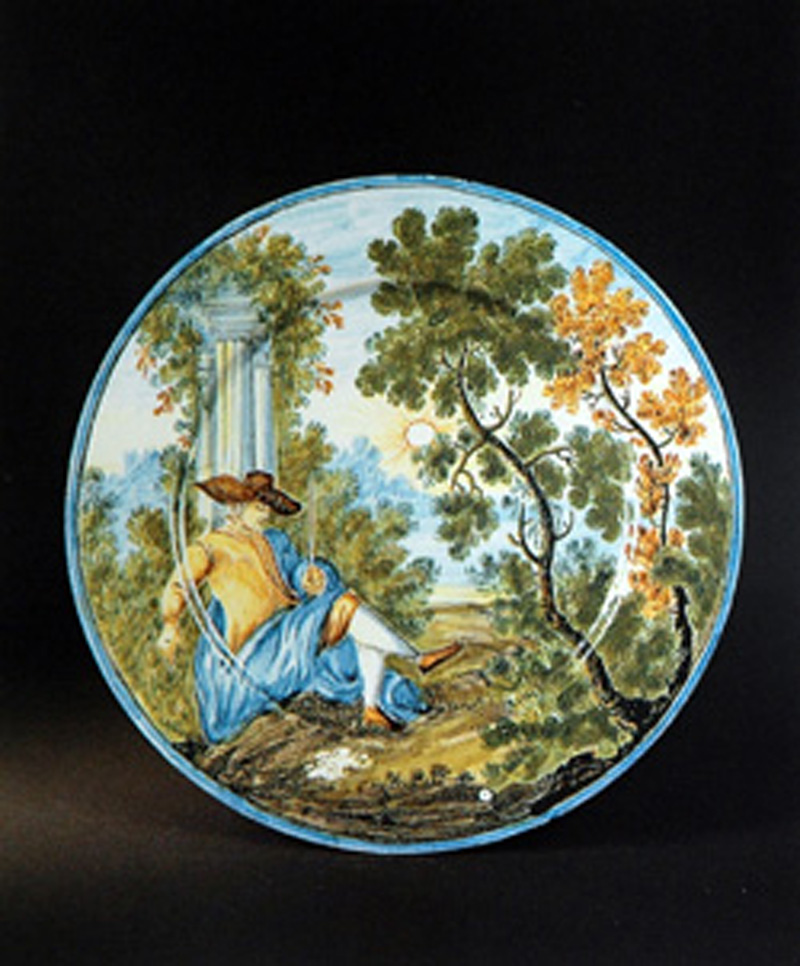 figura maschile seduta (piattino) di Cappelletti Nicola (primo quarto sec. XVIII)