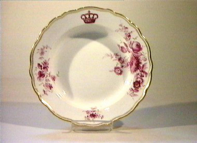 motivi decorativi floreali (piatto fondo) - manifattura di Meissen (sec. XIX)