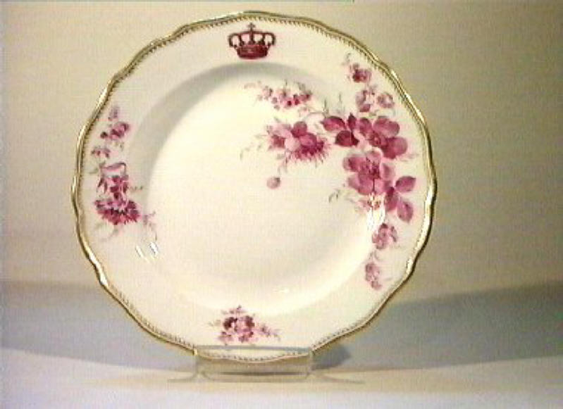 motivi decorativi floreali (piatto) - manifattura di Meissen (sec. XIX)