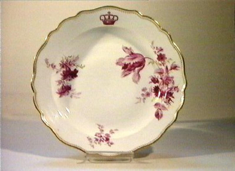 motivi decorativi floreali (piatto da portata) - manifattura di Meissen (sec. XIX)