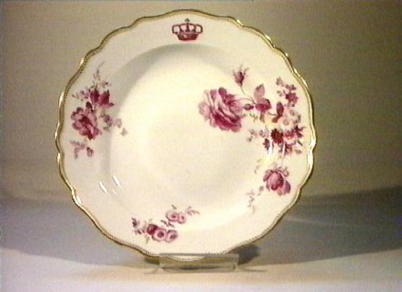 motivi decorativi floreali (piatto da portata) - manifattura di Meissen (sec. XIX)