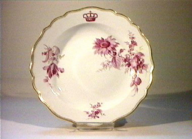 motivi decorativi floreali (piatto da portata) - manifattura di Meissen (sec. XIX)