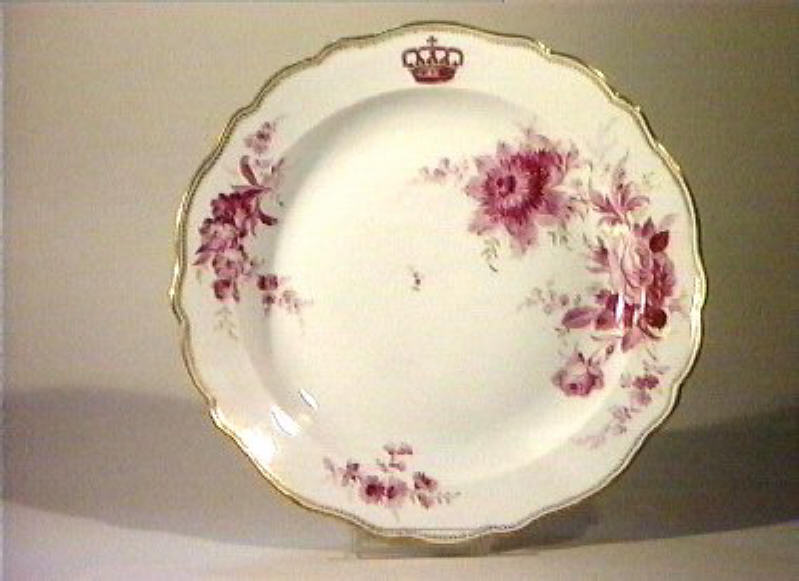 motivi decorativi floreali (piatto da portata) - manifattura di Meissen (sec. XIX)