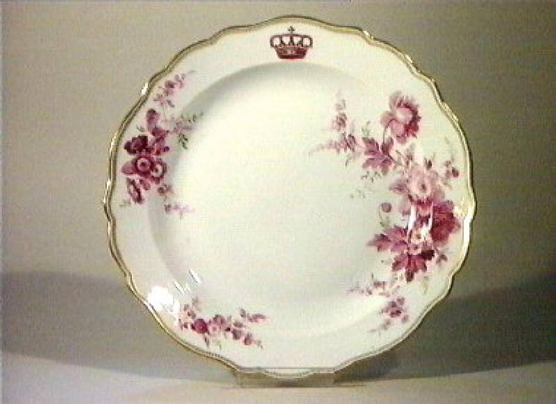 motivi decorativi floreali (piatto da portata) - manifattura di Meissen (sec. XIX)