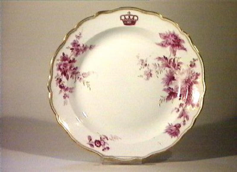 motivi decorativi floreali (piatto da portata) - manifattura di Meissen (sec. XIX)