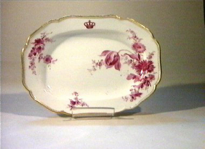 motivi decorativi floreali (piatto da portata) - manifattura di Meissen (sec. XIX)