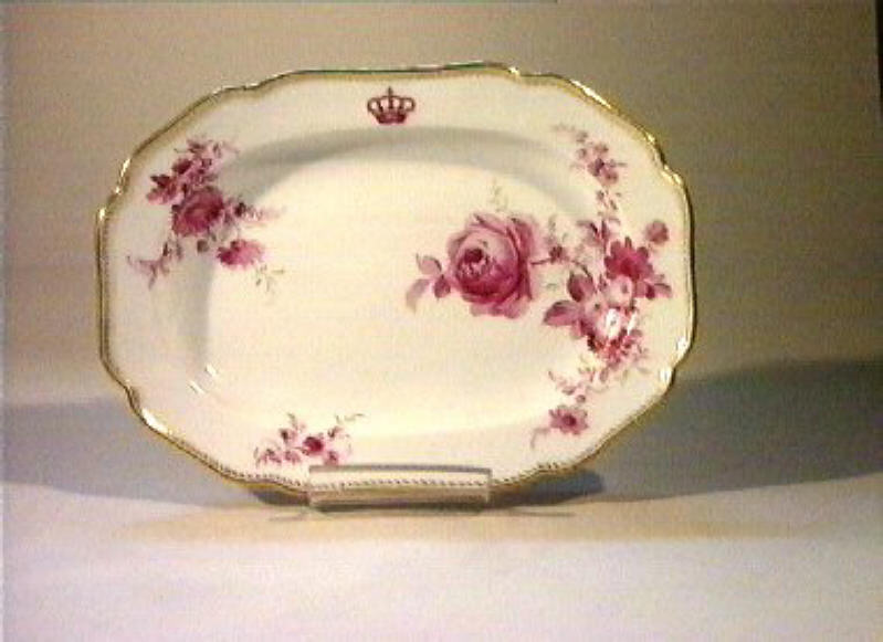 motivi decorativi floreali (piatto da portata) - manifattura di Meissen (sec. XIX)