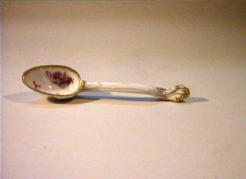 motivi decorativi floreali (mestolino) - manifattura di Meissen (sec. XIX)