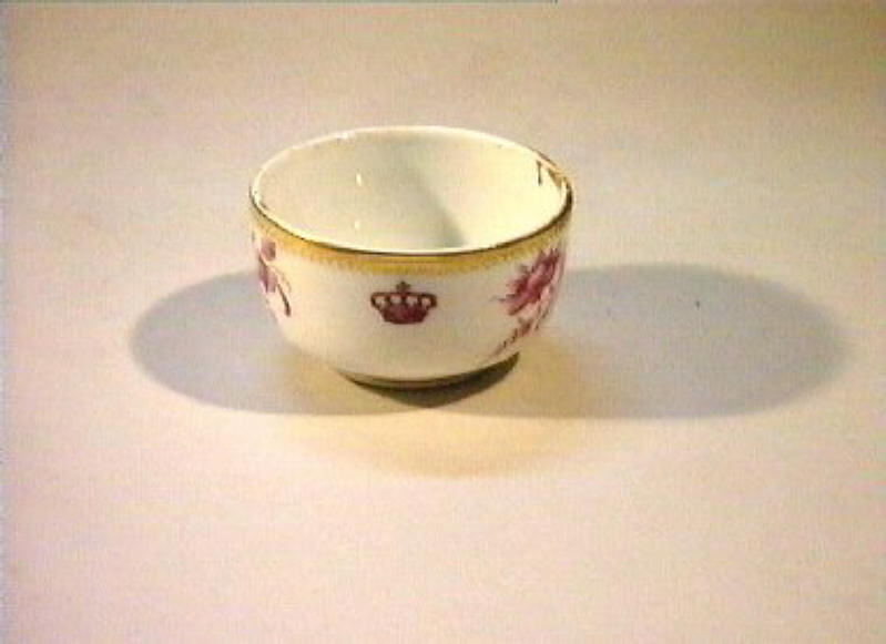 motivi decorativi floreali (zuccheriera) - manifattura di Meissen (sec. XIX)