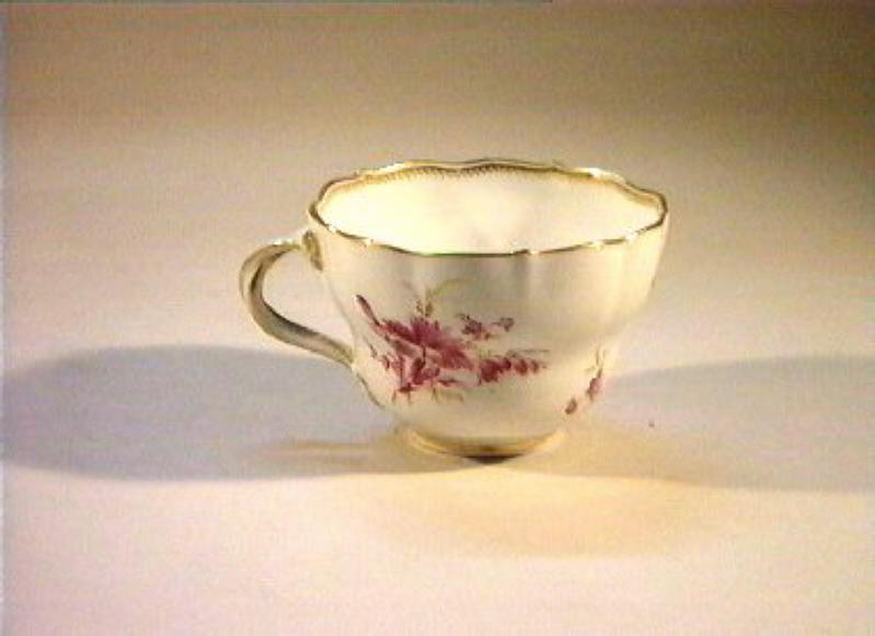 motivi decorativi floreali (tazza) - manifattura di Meissen (sec. XIX)