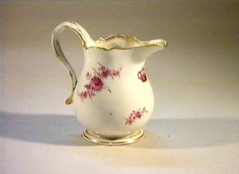 motivi decorativi floreali (lattiera) - manifattura di Meissen (sec. XIX)