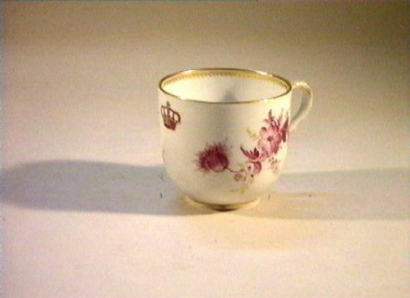 motivi decorativi floreali (tazzina) - manifattura di Meissen (sec. XIX)