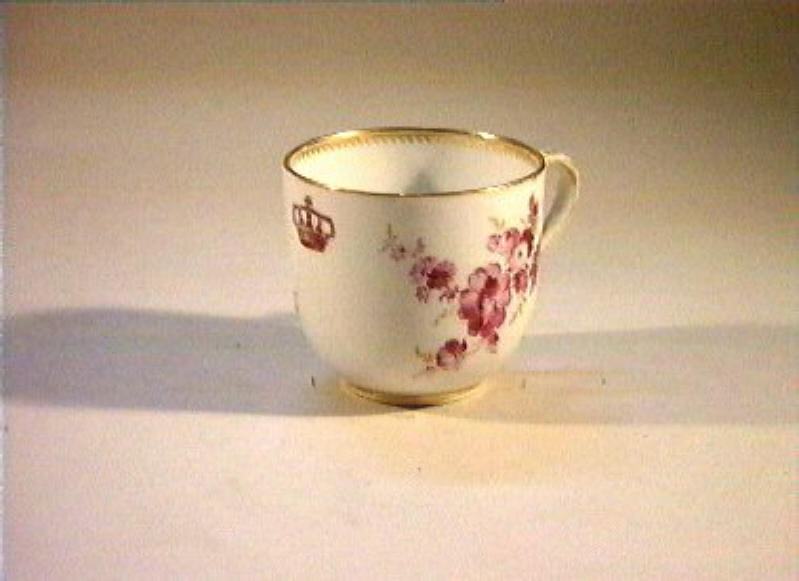 motivi decorativi floreali (tazzina) - manifattura di Meissen (sec. XIX)