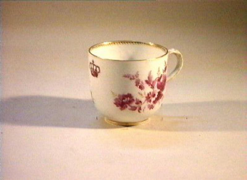 motivi decorativi floreali (tazzina) - manifattura di Meissen (sec. XIX)