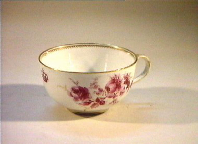 motivi decorativi floreali (tazza) - manifattura di Meissen (sec. XIX)