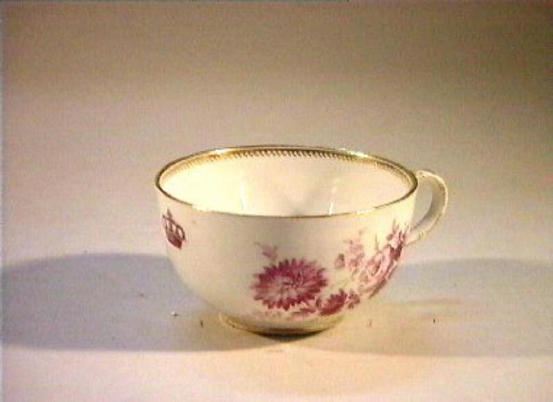 motivi decorativi floreali (tazza) - manifattura di Meissen (sec. XIX)