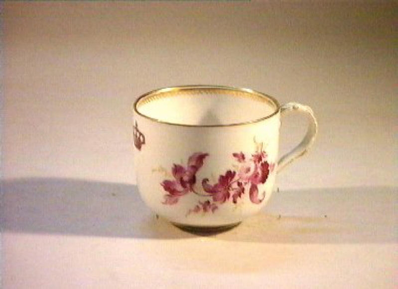 motivi decorativi floreali (tazza) - manifattura di Meissen (sec. XIX)