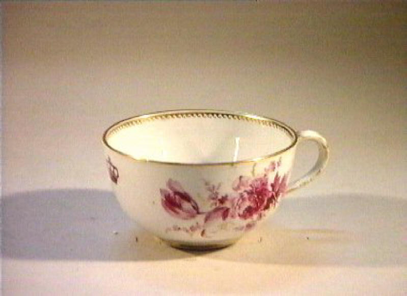 motivi decorativi floreali (tazza) - manifattura di Meissen (sec. XIX)
