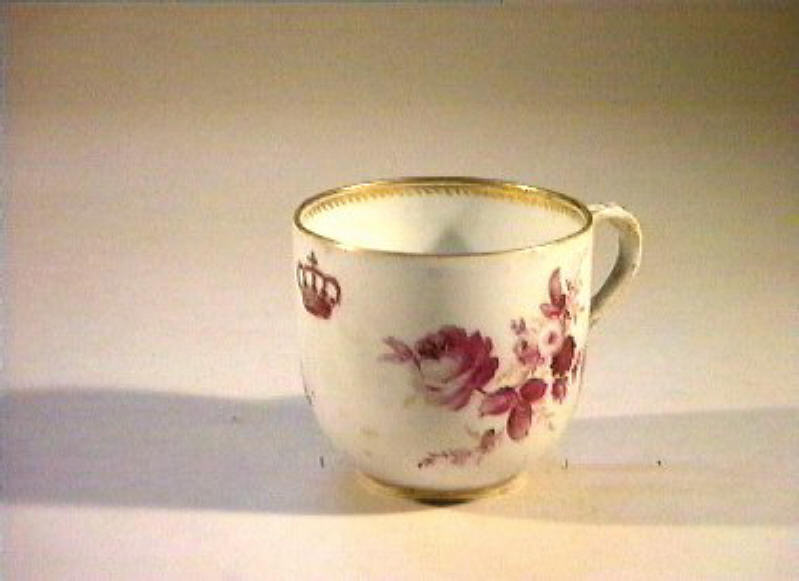 motivo decorativo floreale (tazzina) - manifattura di Meissen (sec. XIX)