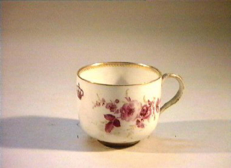 motivo decorativo floreale (tazzina) - manifattura di Meissen (sec. XIX)