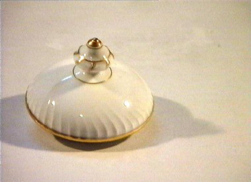 corona Savoia (coperchio) - manifattura Richard-Ginori (sec. XIX)