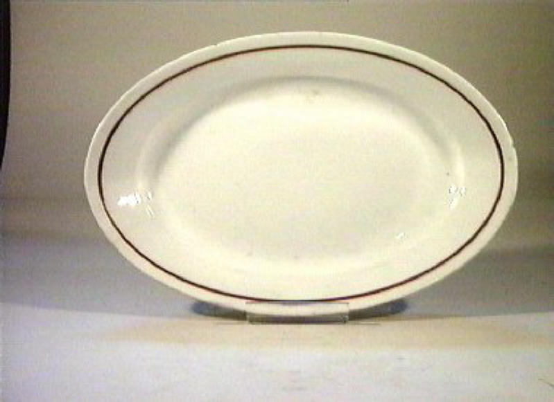 piatto da portata - manifattura Richard-Ginori (sec. XIX)