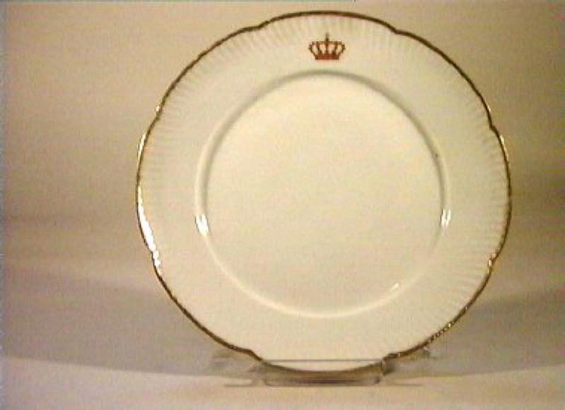 corona Savoia (piatto) - manifattura Richard-Ginori (sec. XIX)