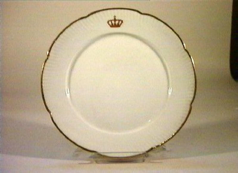 corona Savoia (piatto) - manifattura Richard-Ginori (sec. XIX)