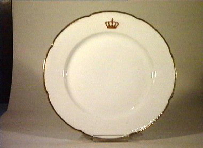 corona Savoia (piatto da portata) - manifattura Richard-Ginori (sec. XIX)