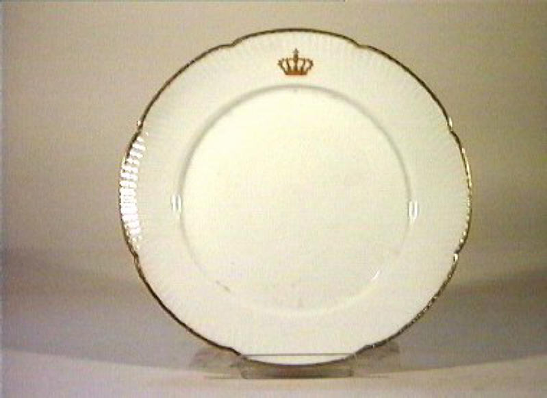 corona Savoia (piatto) - manifattura Richard-Ginori (sec. XIX)