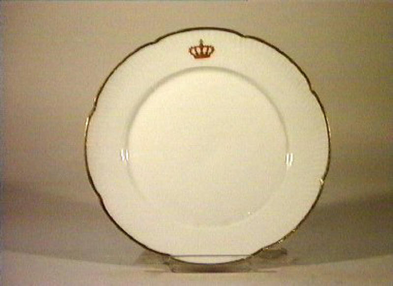 corona Savoia (piatto) - manifattura Richard-Ginori (sec. XIX)