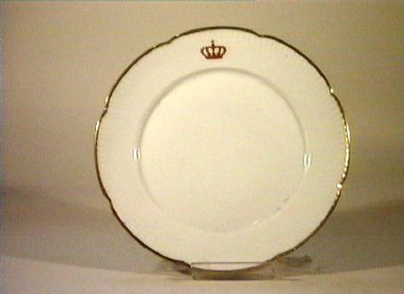 corona Savoia (piatto) - manifattura Richard-Ginori (sec. XIX)