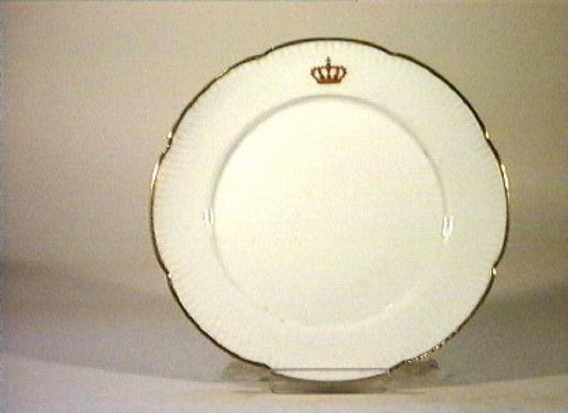 corona Savoia (piatto) - manifattura Richard-Ginori (sec. XIX)