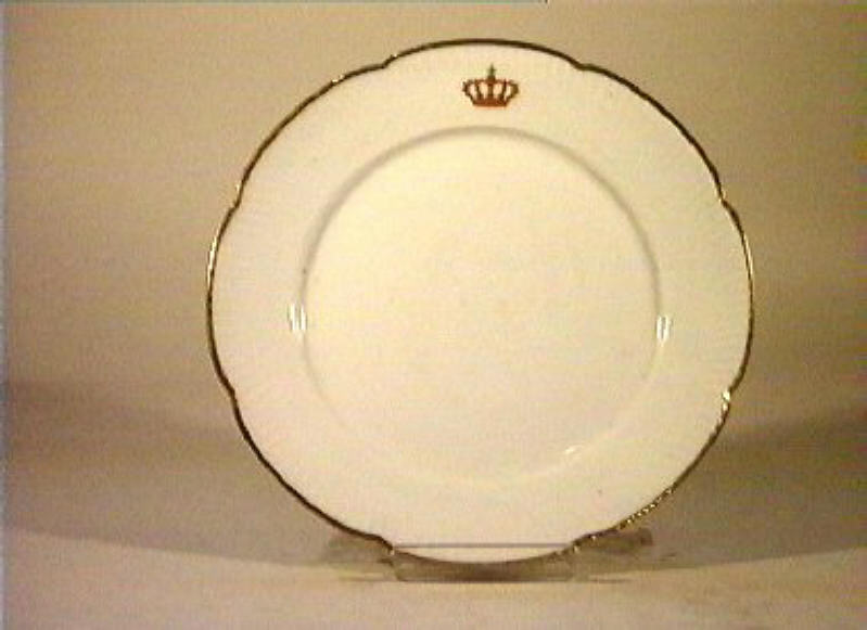 corona Savoia (piatto) - manifattura Richard-Ginori (sec. XIX)