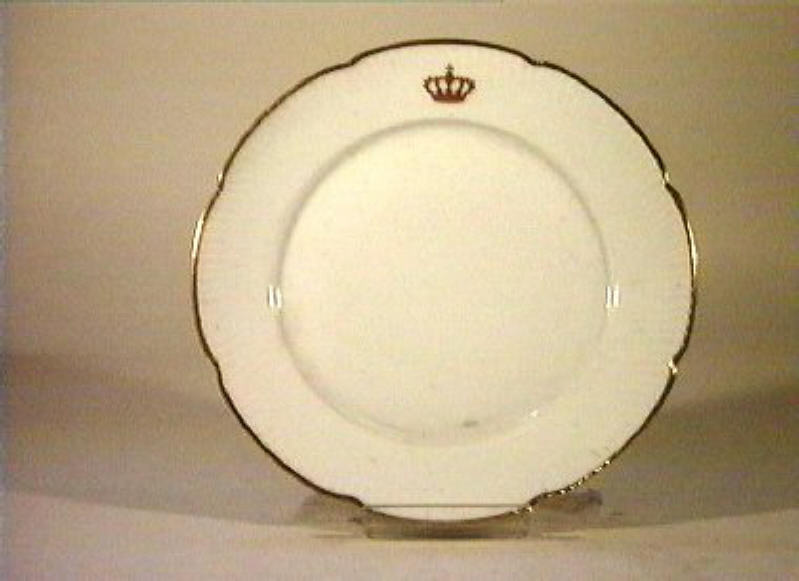 corona Savoia (piatto) - manifattura Richard-Ginori (sec. XIX)