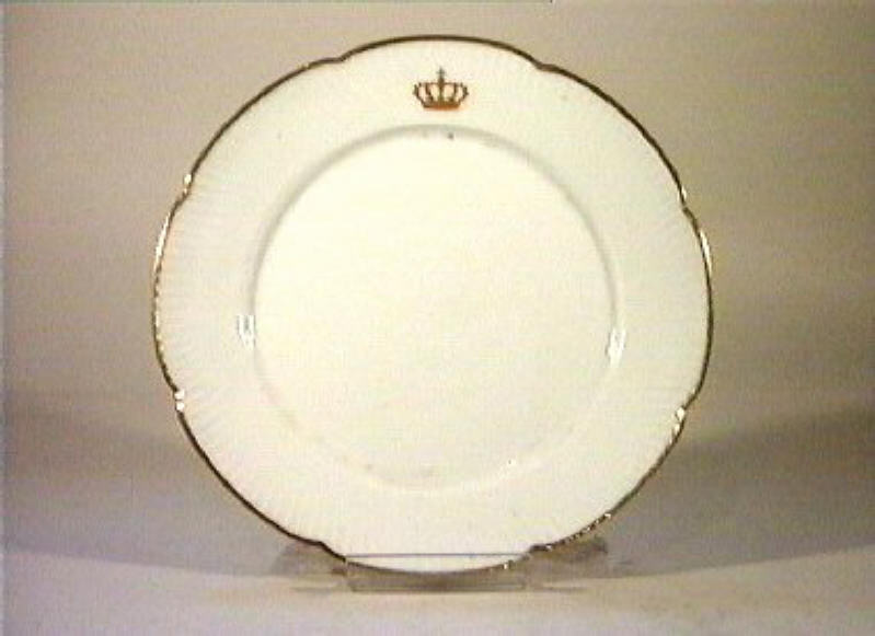 corona Savoia (piatto) - manifattura Richard-Ginori (sec. XIX)