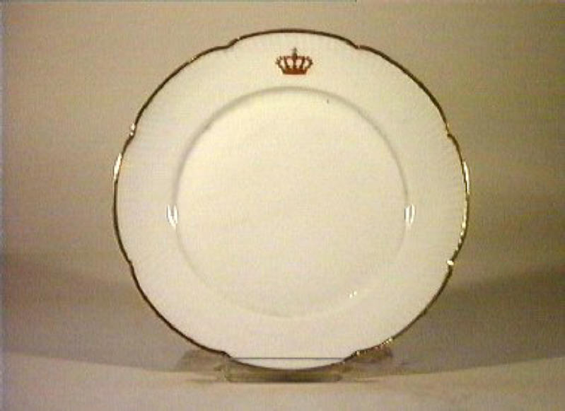 corona Savoia (piatto) - manifattura Richard-Ginori (sec. XIX)