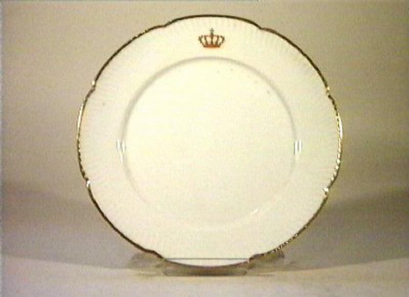 corona Savoia (piatto) - manifattura Richard-Ginori (sec. XIX)