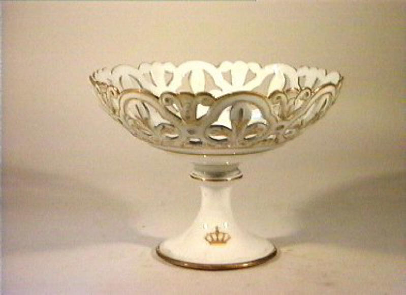 corona Savoia (alzata) - manifattura Richard-Ginori (sec. XIX)