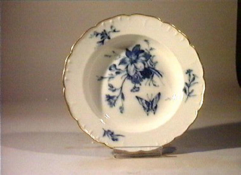 motivi decorativi vegetali e animali (piatto) - manifattura reale di Prussia (sec. XIX)