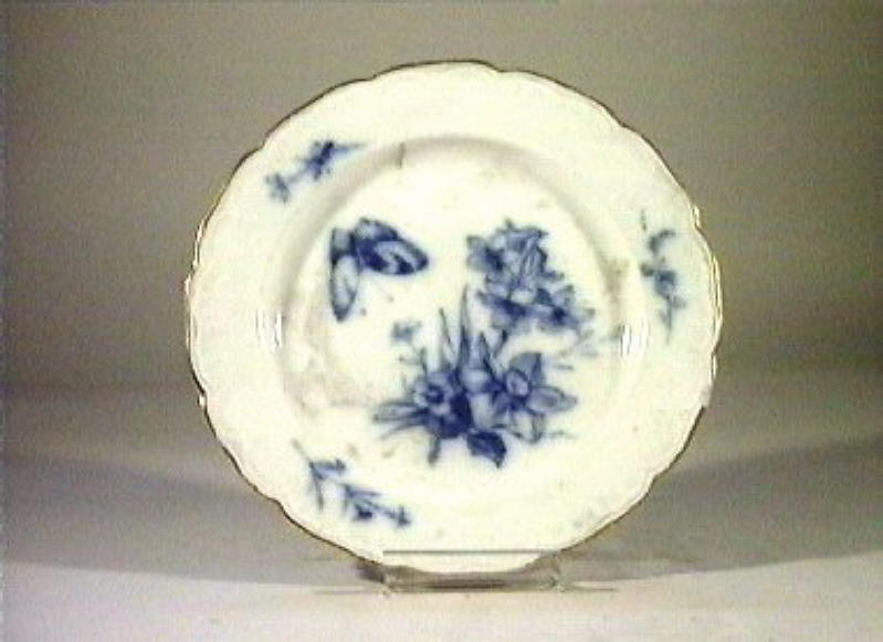 motivi decorativi vegetali e animali (piatto) - manifattura reale di Prussia (sec. XIX)